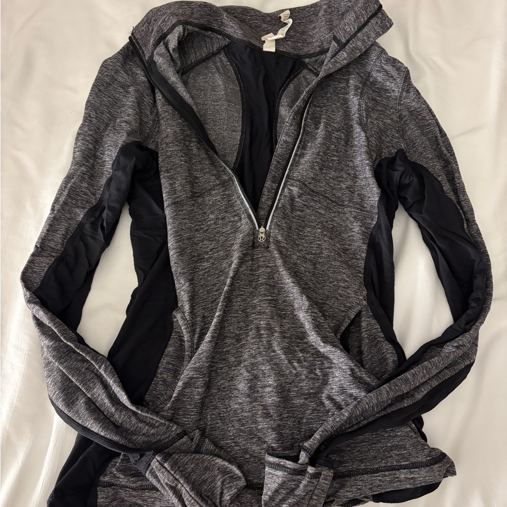 Lululemon athletic long sleeve